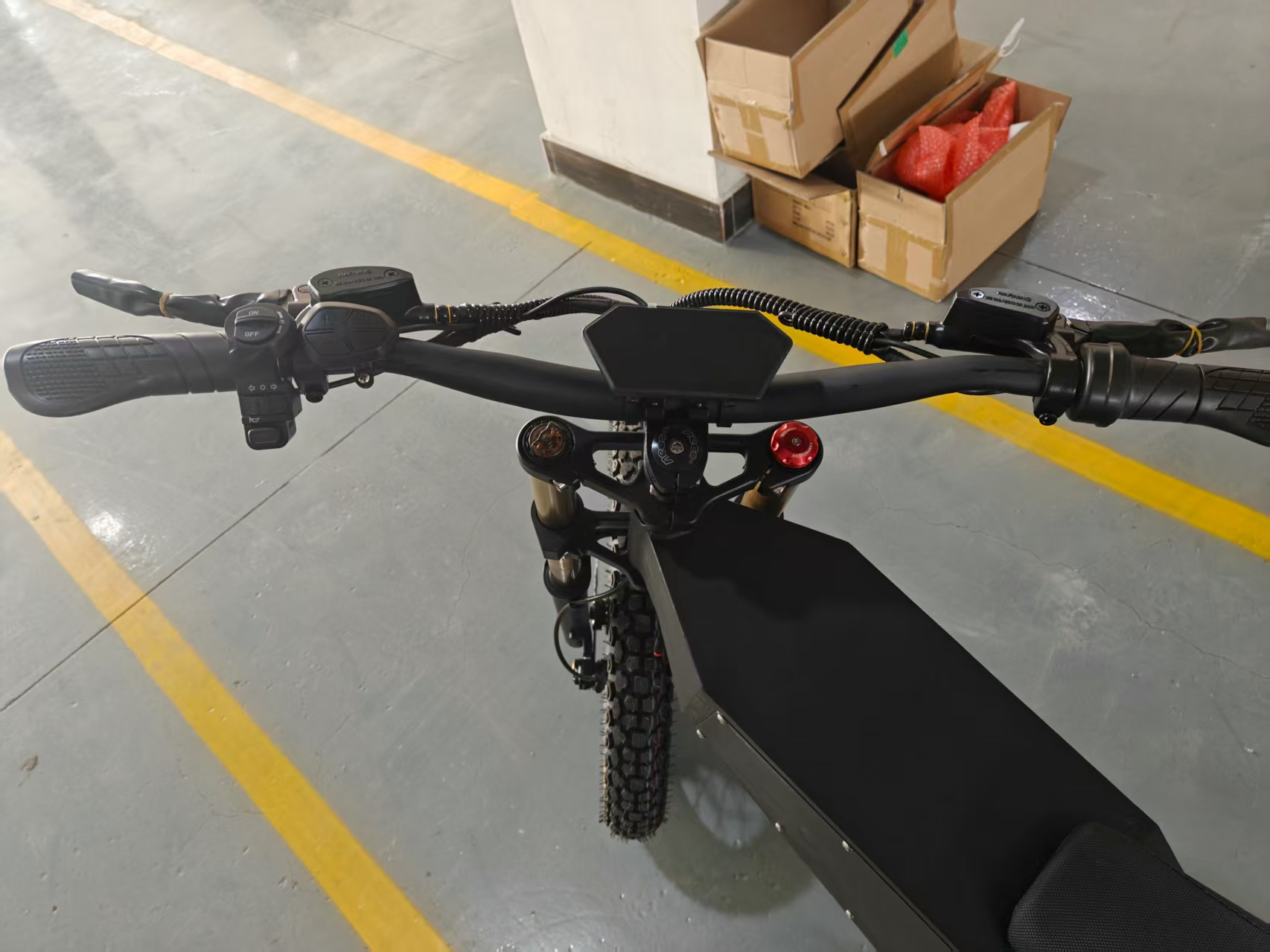 2024 New Product Cheetach- 72v - 72V 12000W Electric Dirt Bike recension och pris